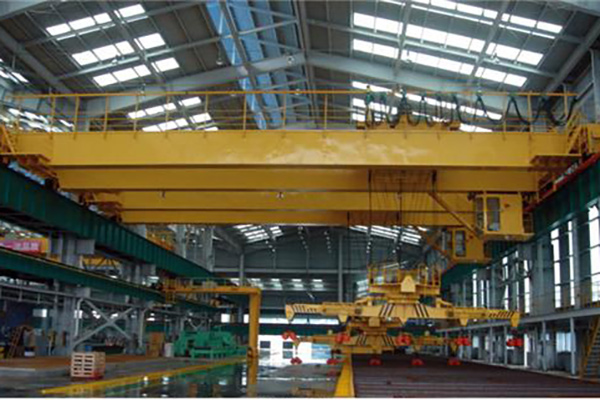 副钩电磁桥式起重机